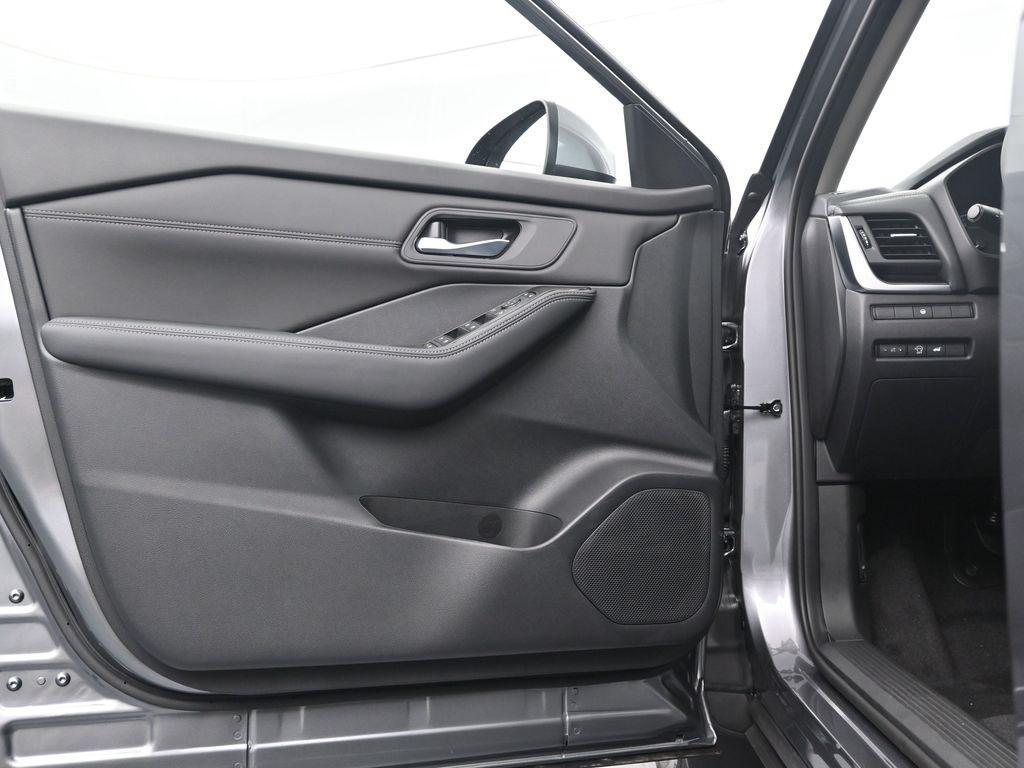 new 2026 Nissan Rogue car, priced at $31,650