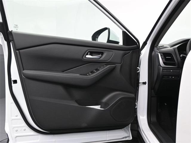 new 2025 Nissan Rogue car, priced at $31,440