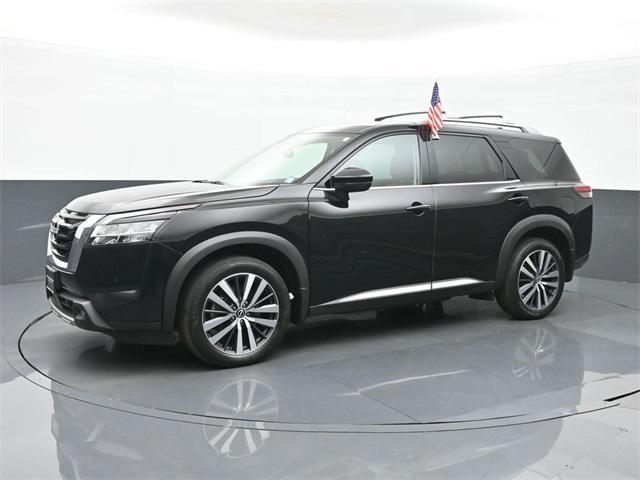 used 2022 Nissan Pathfinder car, priced at $32,995