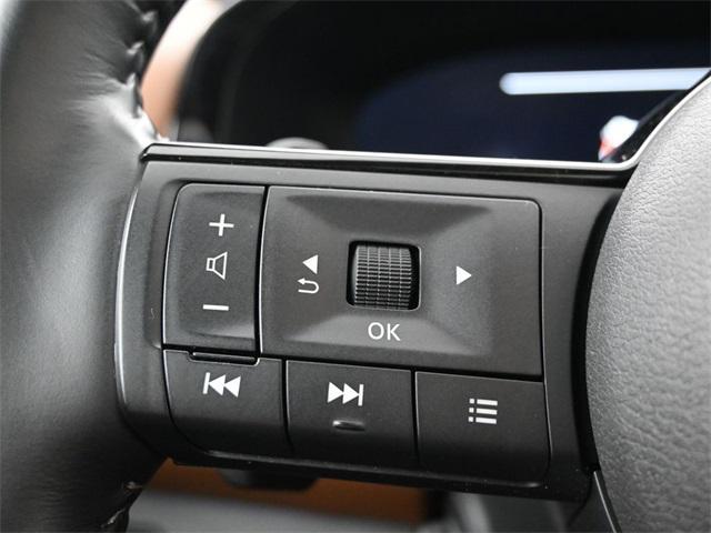 used 2022 Nissan Pathfinder car, priced at $32,995