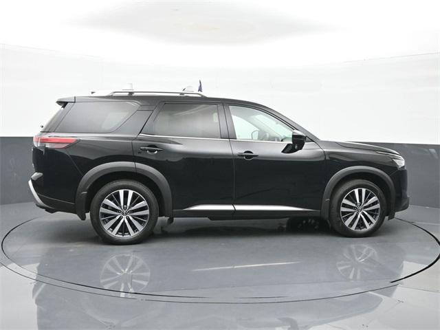 used 2022 Nissan Pathfinder car, priced at $32,995