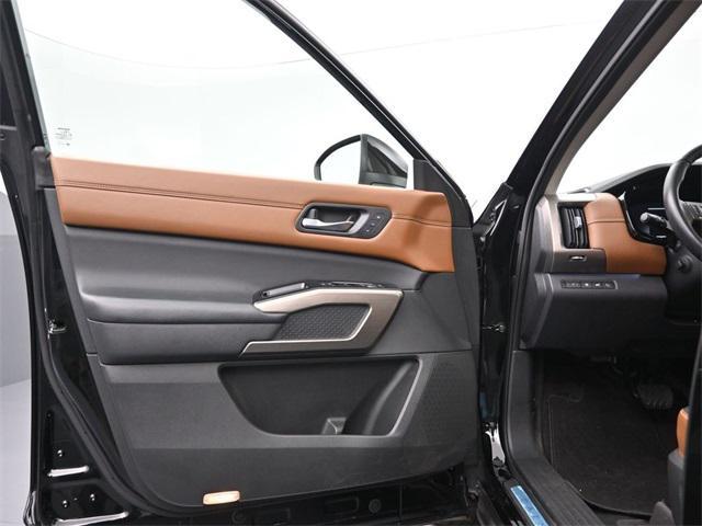 used 2022 Nissan Pathfinder car, priced at $32,995