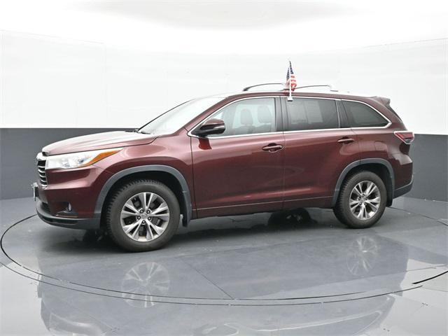 used 2015 Toyota Highlander car, priced at $16,800
