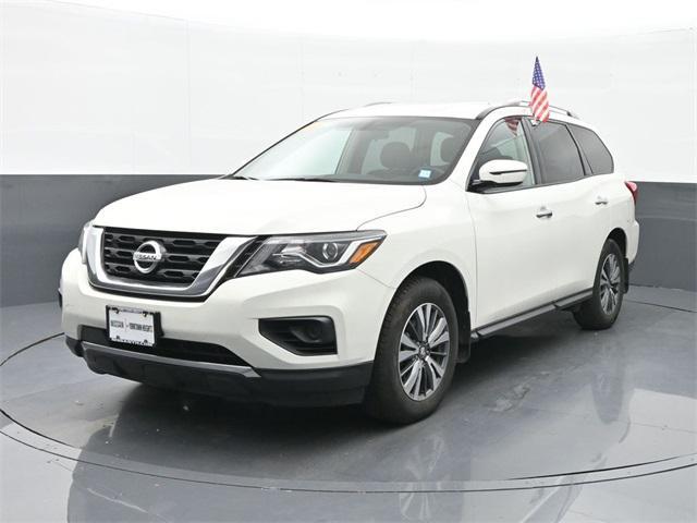 used 2020 Nissan Pathfinder car, priced at $21,000