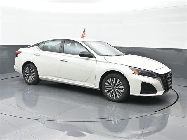 used 2025 Nissan Altima car, priced at $23,503