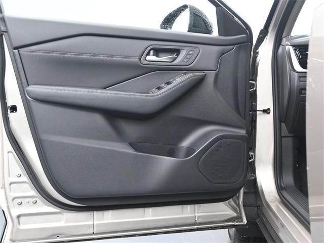 new 2025 Nissan Rogue car, priced at $38,675