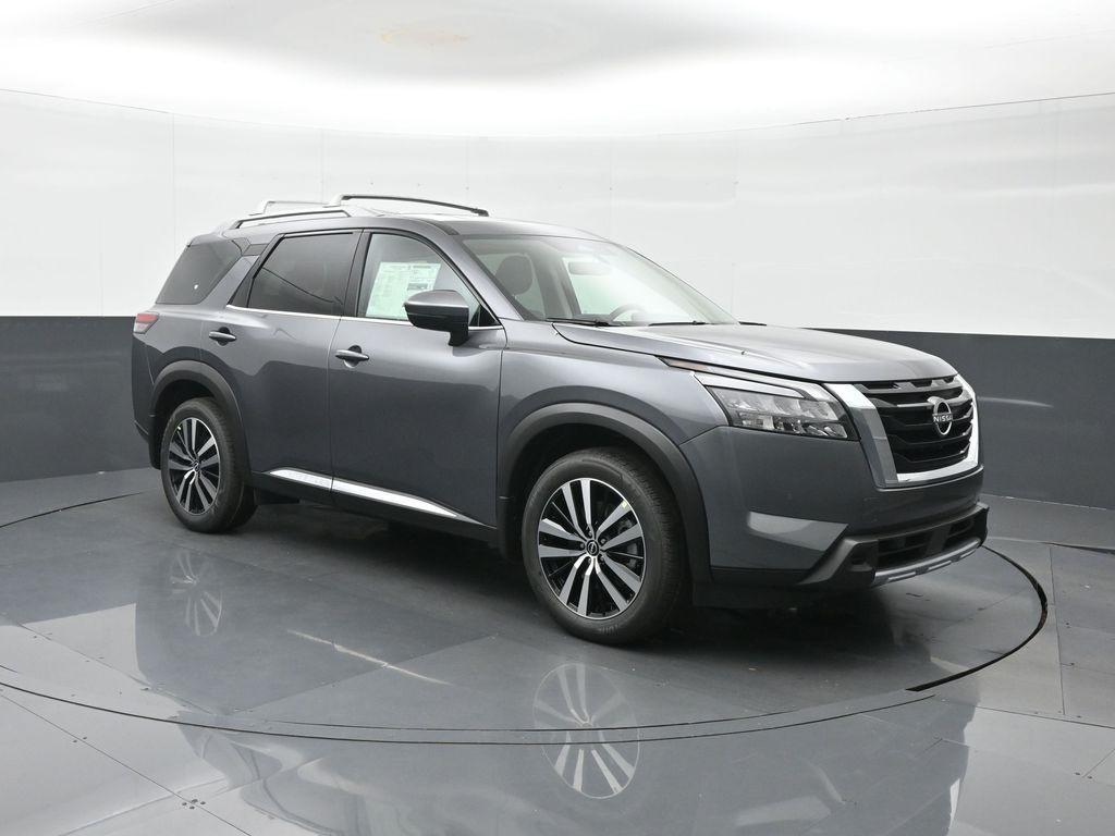 new 2025 Nissan Pathfinder car, priced at $51,010