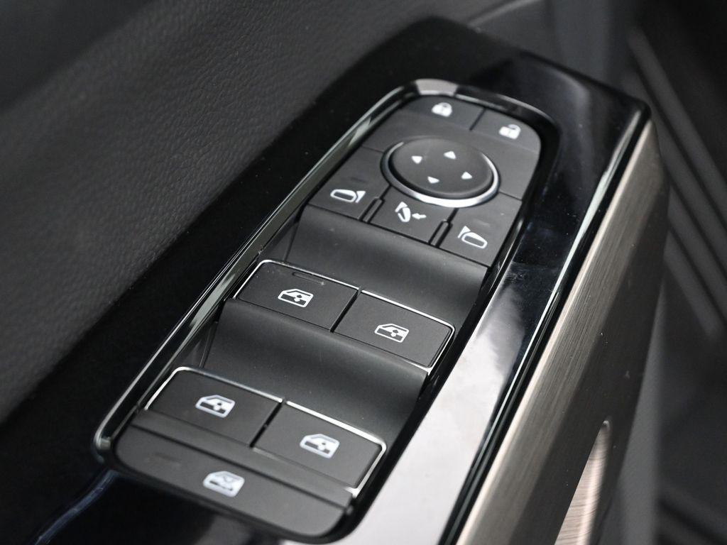 new 2025 Nissan Pathfinder car, priced at $51,010
