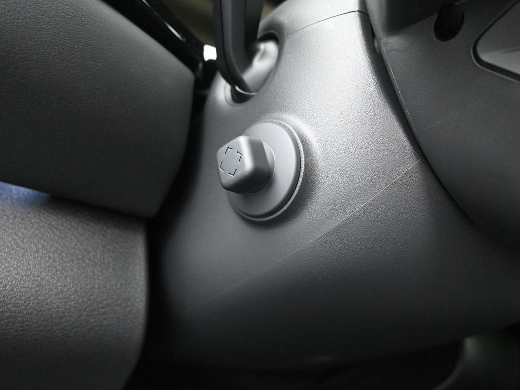 new 2025 Nissan Pathfinder car, priced at $51,010