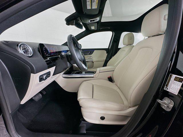 used 2025 Mercedes-Benz GLA 250 car, priced at $33,397