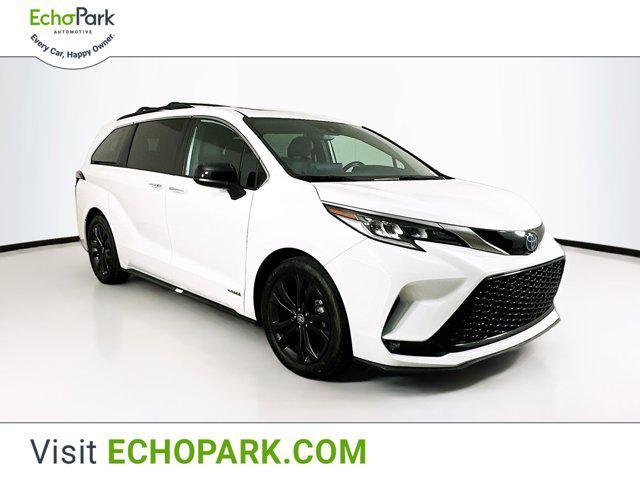 used 2021 Toyota Sienna car, priced at $37,897