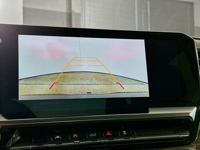 used 2022 Chevrolet Silverado 1500 car, priced at $32,697