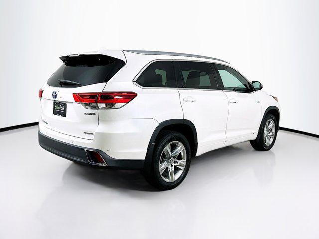 used 2019 Toyota Highlander Hybrid car, priced at $34,997