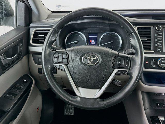 used 2019 Toyota Highlander Hybrid car, priced at $34,997