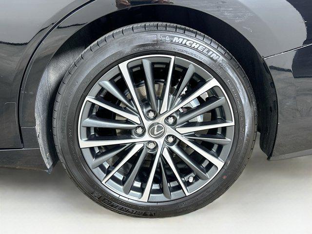 used 2024 Lexus ES 350 car, priced at $35,897