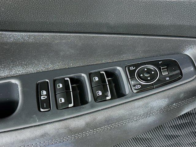 used 2023 Hyundai Santa Fe car, priced at $22,797