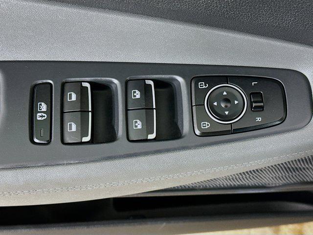 used 2023 Hyundai Santa Fe car, priced at $24,497