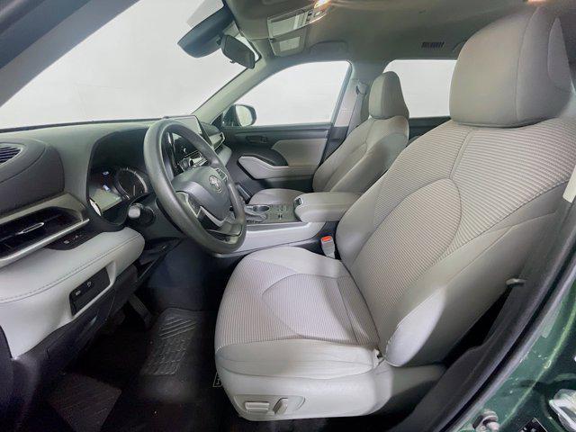 used 2023 Toyota Highlander car, priced at $31,997