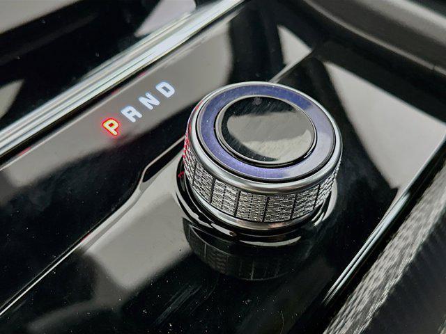 used 2024 Jeep Grand Cherokee car, priced at $28,197