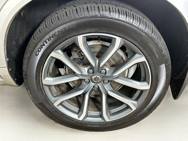 used 2018 Volvo XC90 car, priced at $15,797