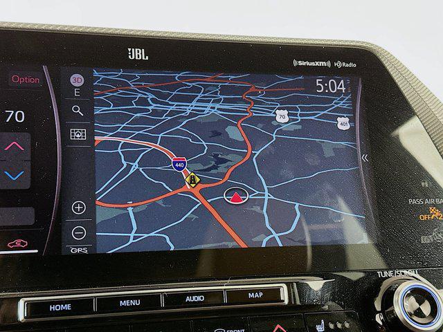 used 2021 Toyota Highlander car, priced at $30,397