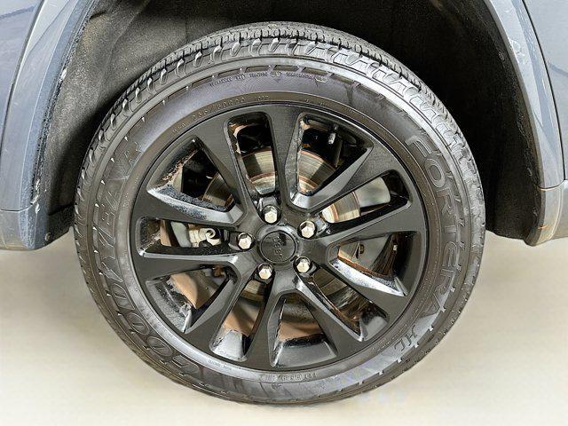 used 2018 Jeep Grand Cherokee car, priced at $16,497