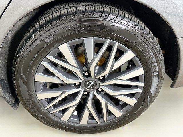 used 2023 Nissan Altima car, priced at $17,897