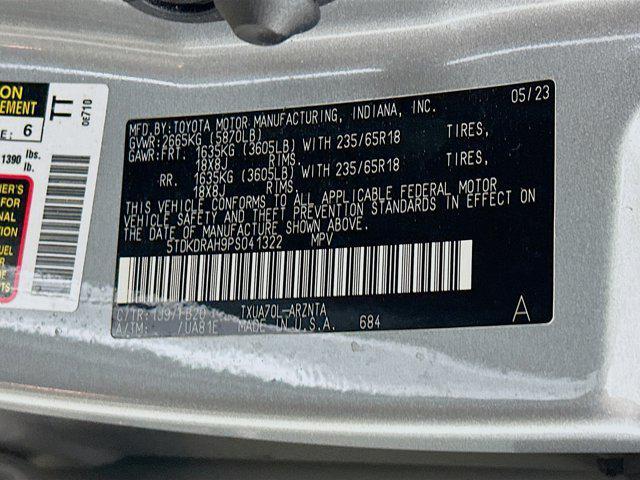used 2023 Toyota Highlander car, priced at $29,397