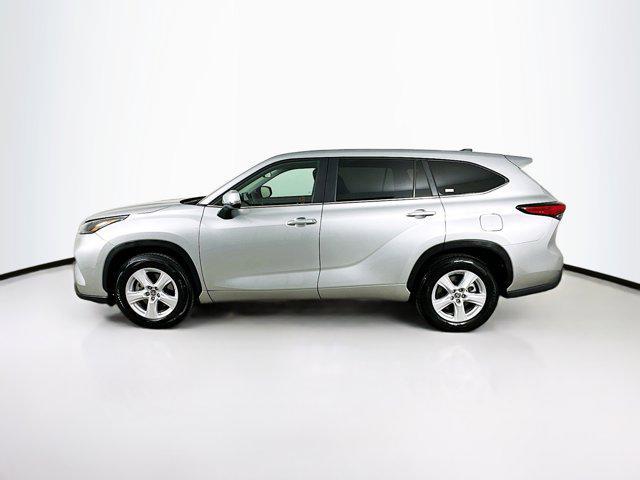 used 2023 Toyota Highlander car, priced at $29,397