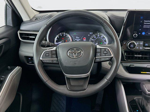 used 2023 Toyota Highlander car, priced at $36,897