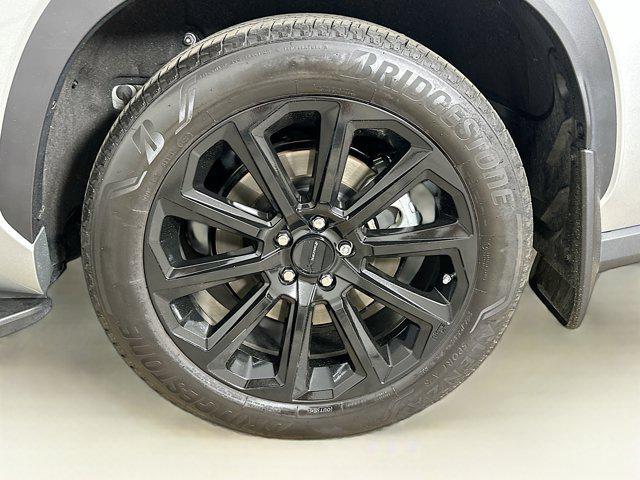 used 2023 Toyota Highlander car, priced at $36,897