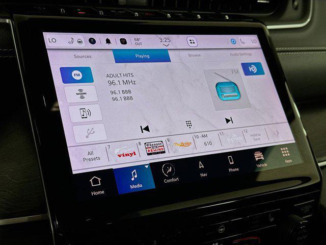 used 2023 Jeep Grand Cherokee car, priced at $28,697