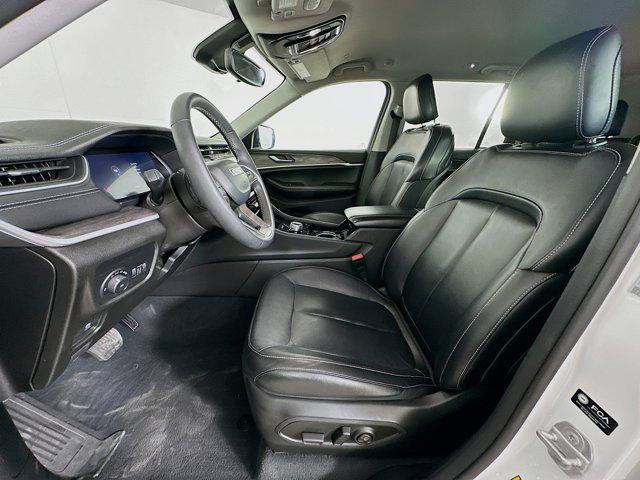 used 2023 Jeep Grand Cherokee car, priced at $28,697