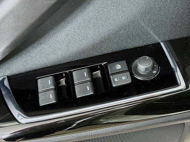 used 2022 Mazda CX-9 car, priced at $25,197