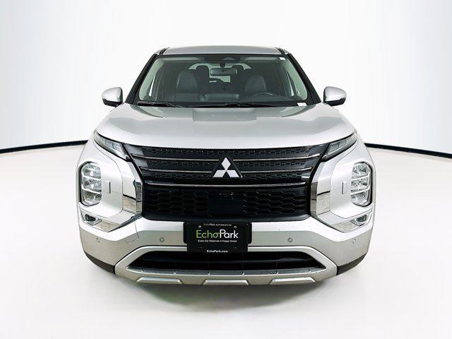 used 2024 Mitsubishi Outlander car, priced at $24,597