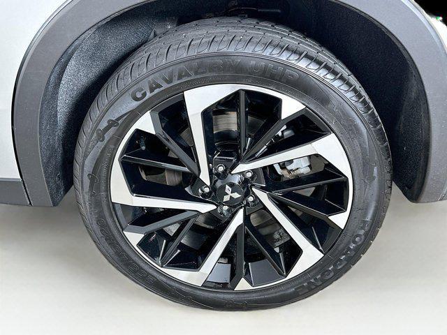 used 2024 Mitsubishi Outlander car, priced at $24,597