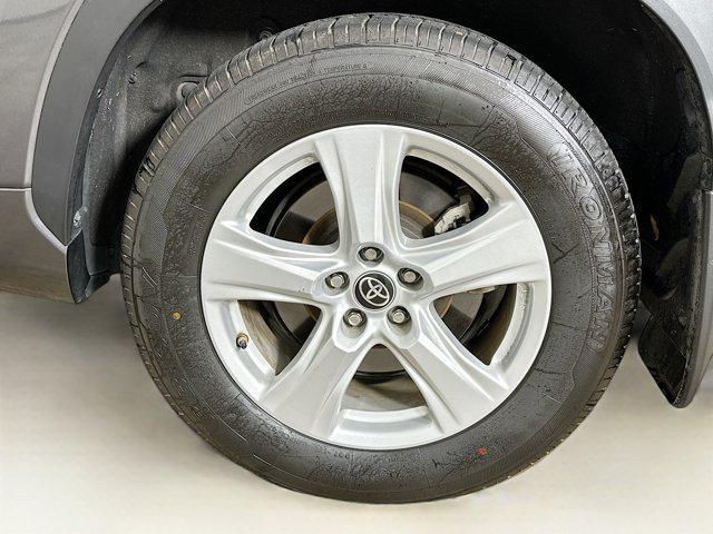 used 2023 Toyota Highlander car, priced at $29,497