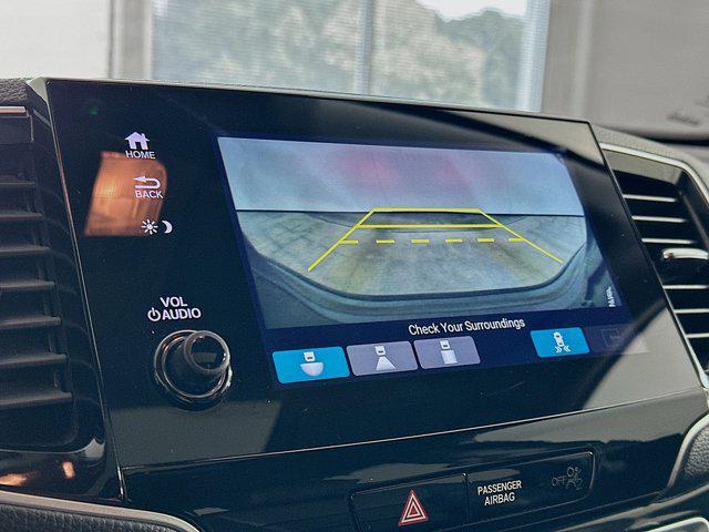 used 2022 Honda Pilot car, priced at $33,997