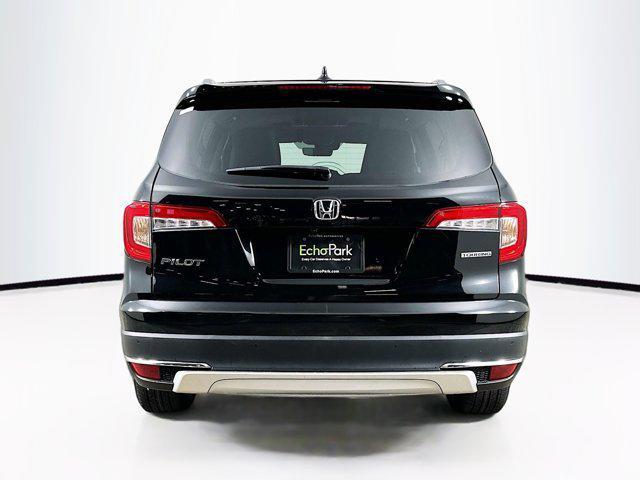 used 2022 Honda Pilot car, priced at $33,997