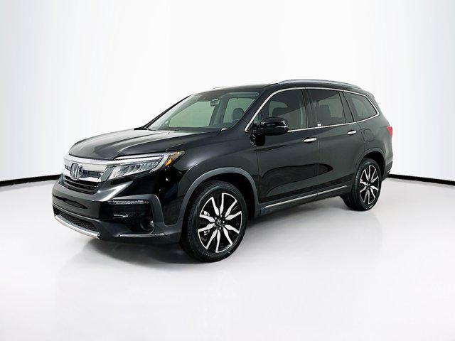 used 2022 Honda Pilot car, priced at $33,997