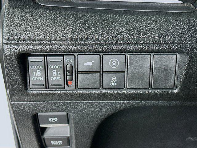used 2023 Honda Odyssey car, priced at $34,297