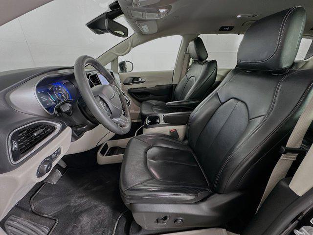 used 2022 Chrysler Pacifica car, priced at $20,489