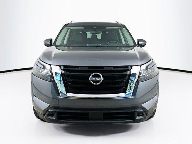 used 2024 Nissan Pathfinder car, priced at $30,497