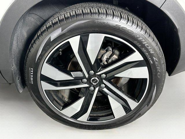 used 2025 Volvo XC40 car, priced at $31,997