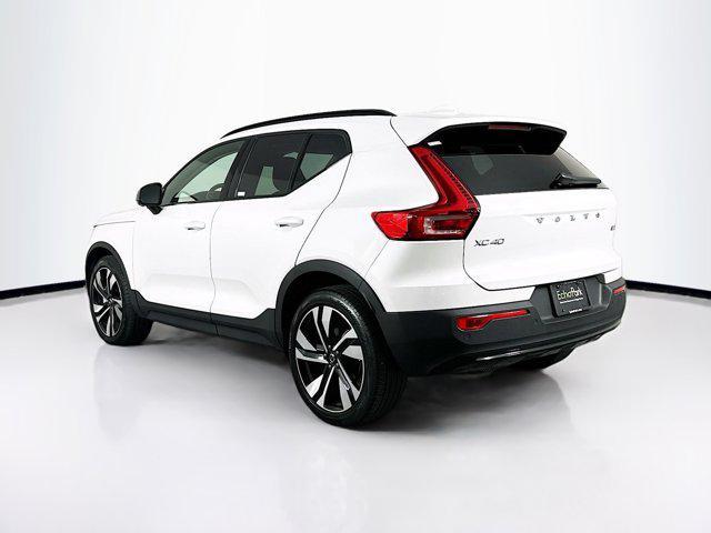 used 2025 Volvo XC40 car, priced at $31,997