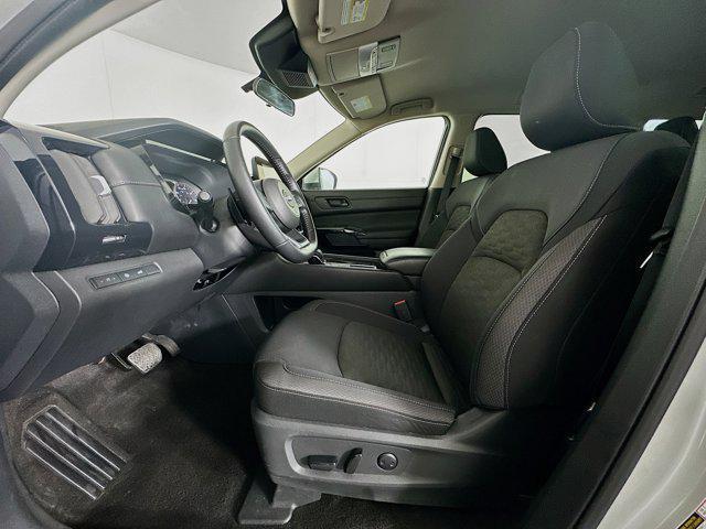 used 2025 Nissan Pathfinder car, priced at $27,297