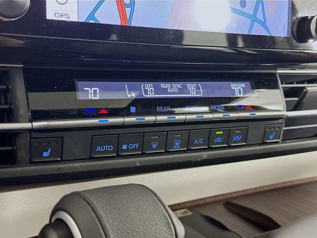 used 2022 Toyota Sienna car, priced at $46,197