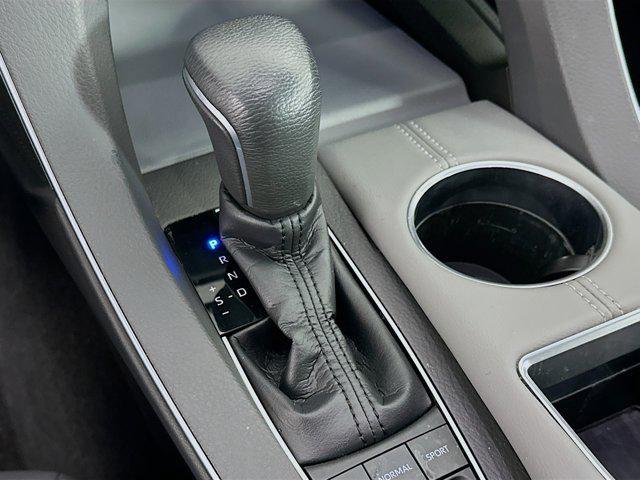 used 2019 Toyota Avalon Hybrid car, priced at $19,997