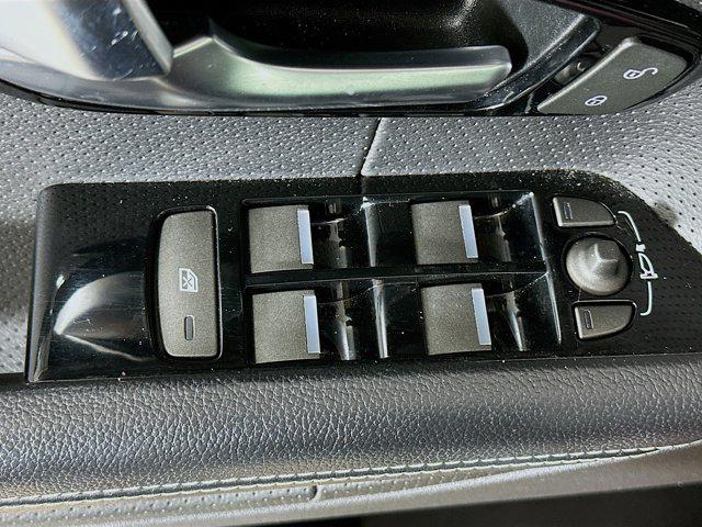 used 2015 Land Rover Range Rover Evoque car, priced at $12,897