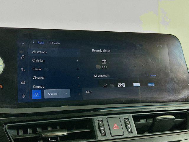 used 2023 Lexus ES 300h car, priced at $34,297